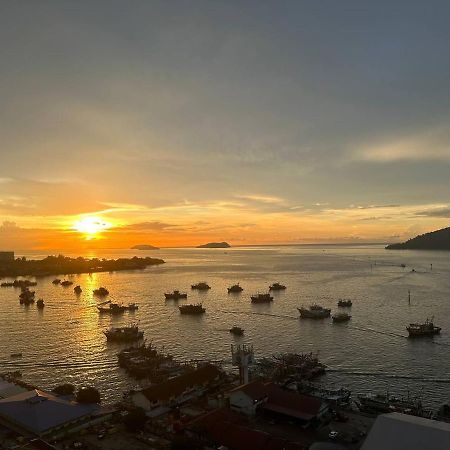 Sunset Seaview Studio Apartment At Kota Kinabalu City Centre Exteriér fotografie
